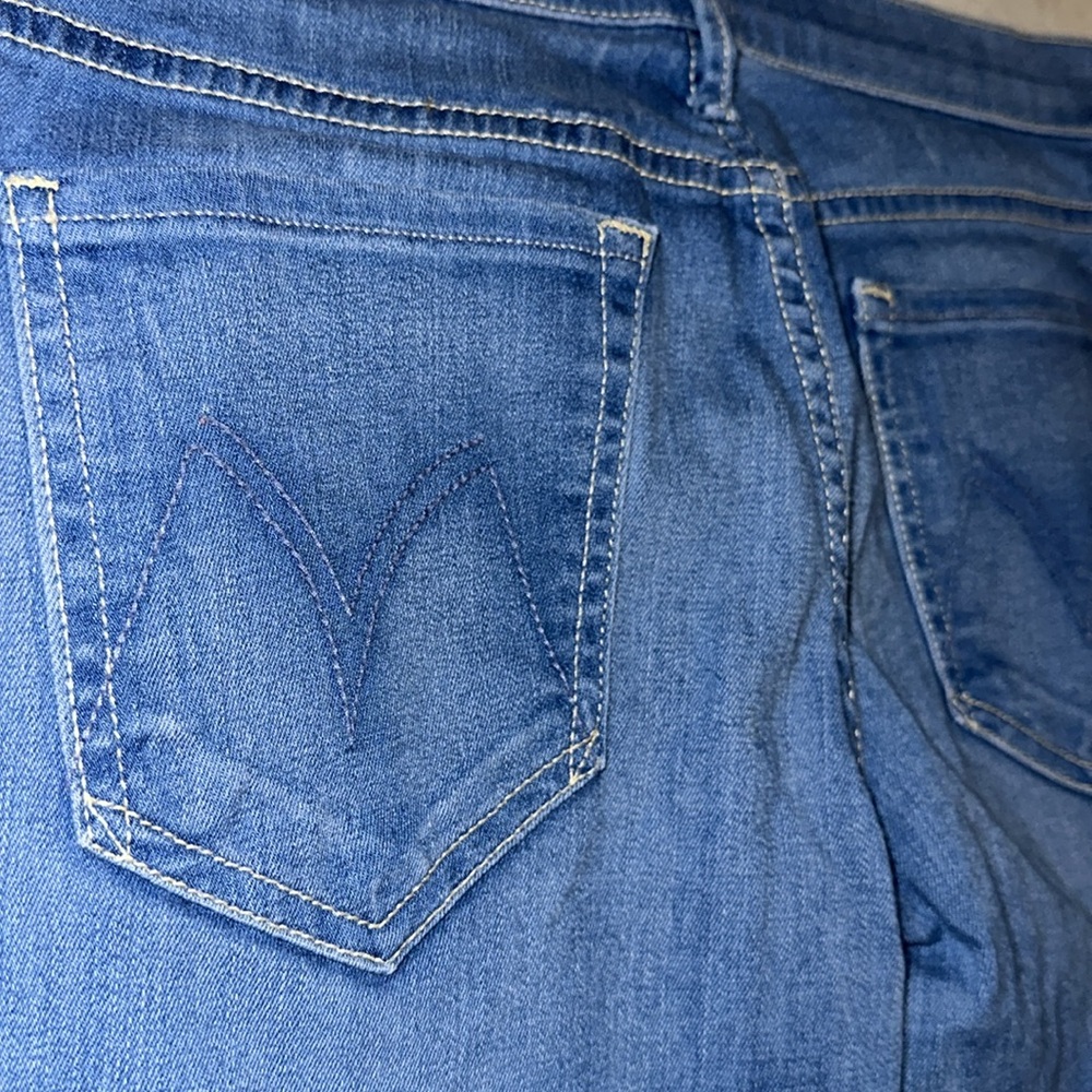 MOTHER The Rascal Cuff Jeans - Picture 5 of 13